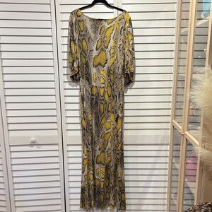 Elegant Yellow and Gray Snake Print Maxi Dress